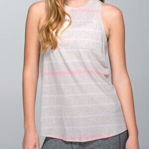 Lululemon All Tied Up Tank Size: 6